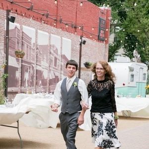 Meet your Posher, Lea